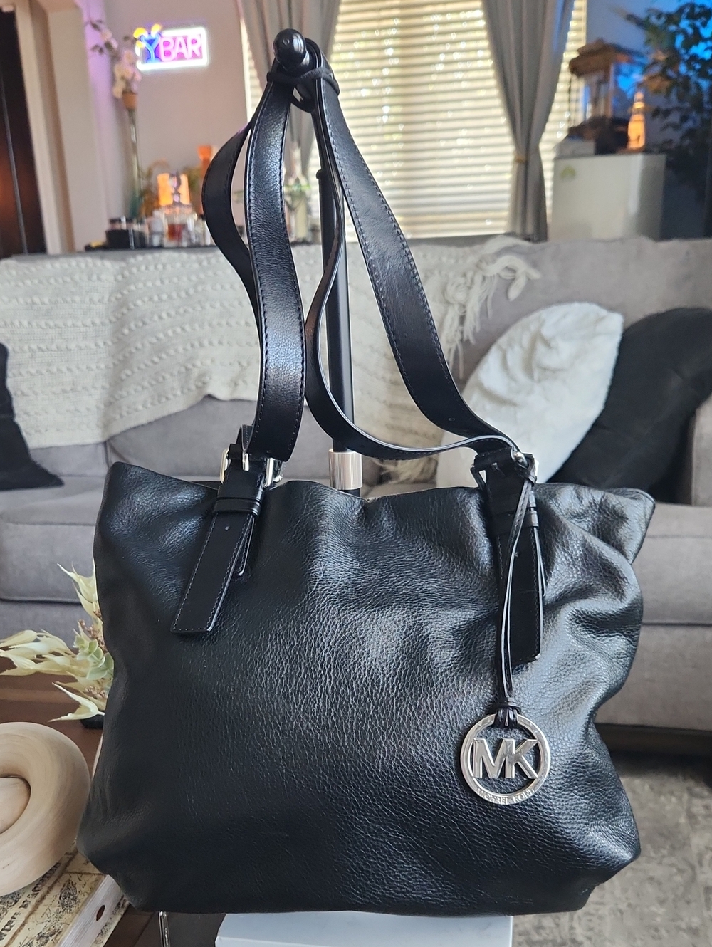 Michael Kors black pebbled leather slouchy Shoulder tote bag